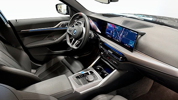 BMW i4 3 of 5