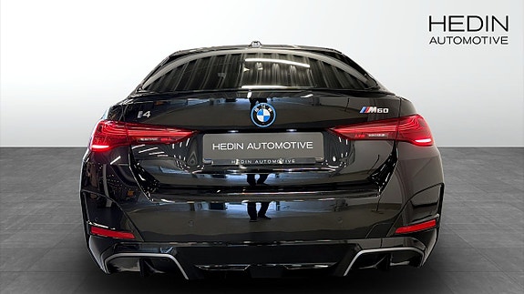 BMW i4 7 of 14