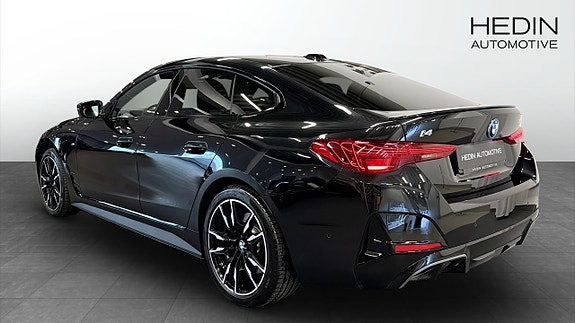 BMW i4 2 of 5