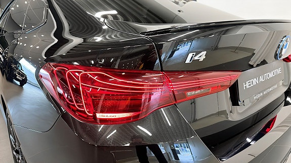 BMW i4 12 of 14