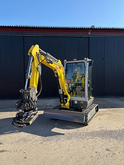 Wacker Neuson EZ 26 / ST4 / SVAB L8 / AC / Grip / S40 3 of 5