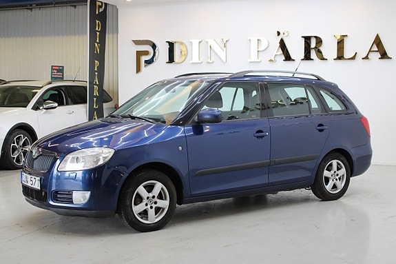 Skoda Fabia 2 of 12