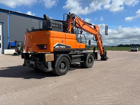 Doosan DX170W-7 3 of 5