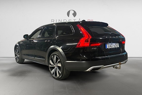 Volvo V90 Cross Country 5 of 5