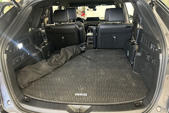 Mazda CX-80 11 of 11