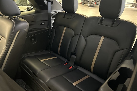 Mazda CX-80 10 of 11