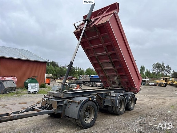 ELBO 3-AXLE DUMPER TRAILER Tippsläp (185,000:- ex moms) 9 of 24