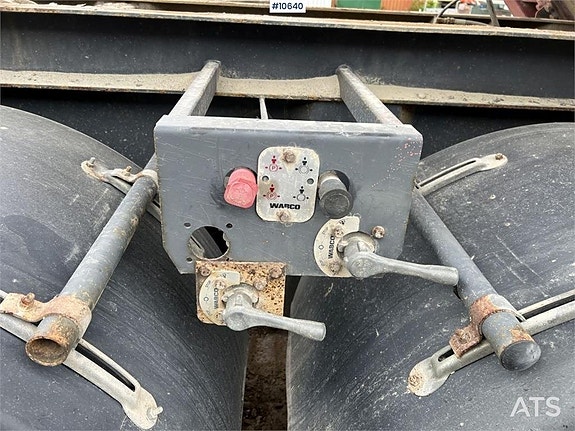 ELBO 3-AXLE DUMPER TRAILER Tippsläp (185,000:- ex moms) 19 of 24