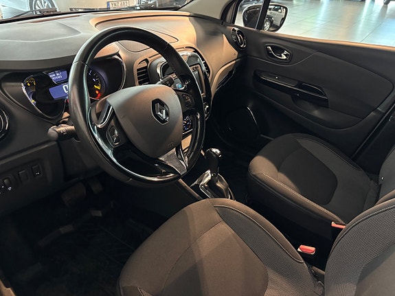 Renault Captur 5 of 10
