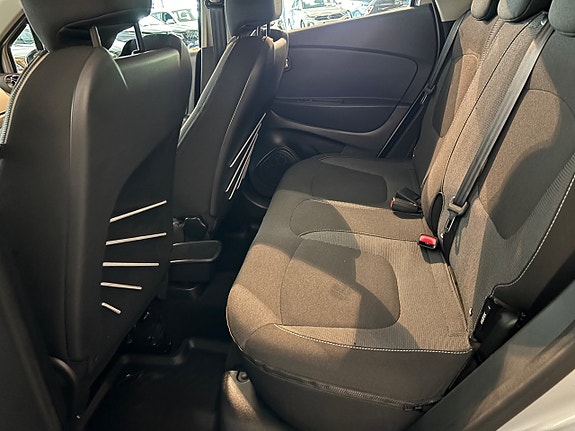 Renault Captur 9 of 10