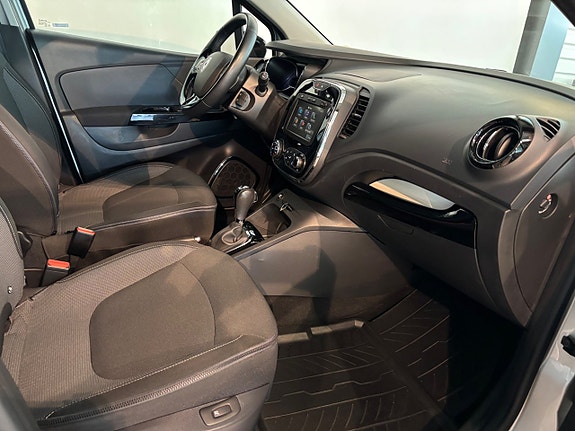 Renault Captur 7 of 10