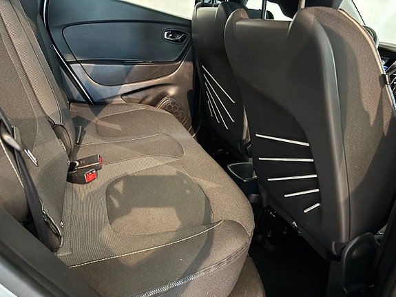 Renault Captur 8 of 10