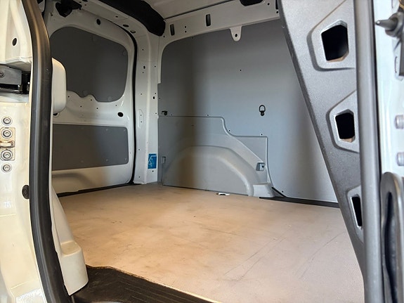 Renault Kangoo 12 of 17
