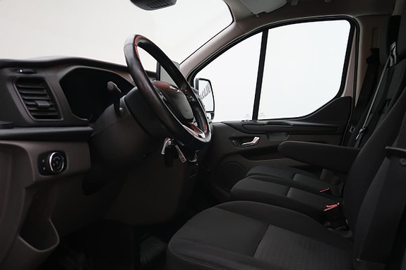 Ford Transit Custom 6 of 11