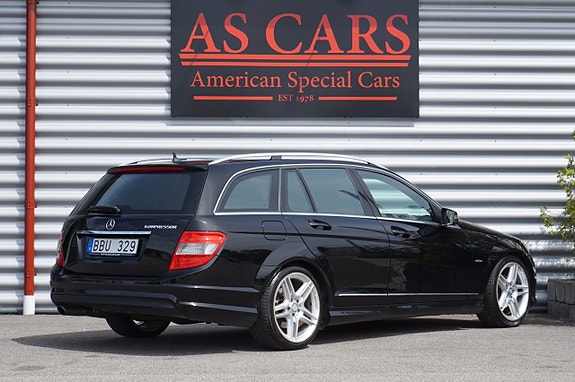 Mercedes-Benz C180 3 of 5