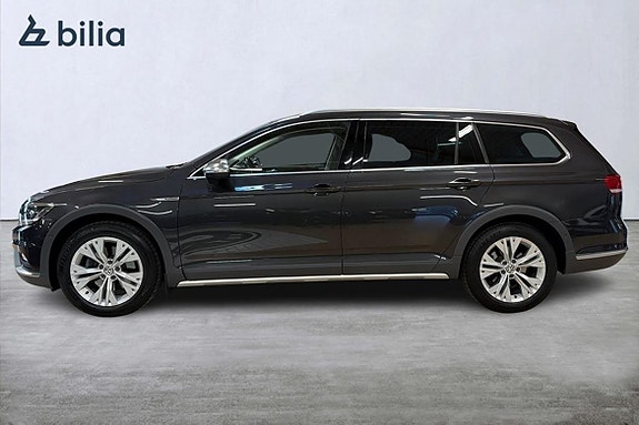 Volkswagen Passat Alltrack 4 of 5
