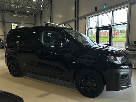 Peugeot e-Partner 3 of 5