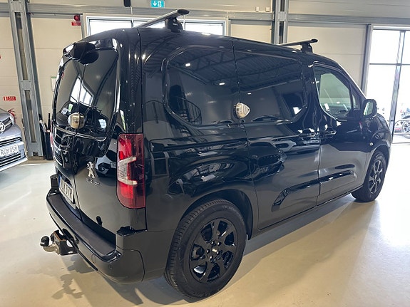 Peugeot e-Partner 4 of 5