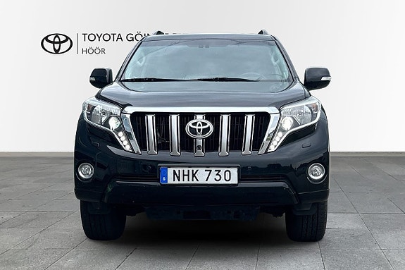 Toyota Land Cruiser 5 of 5