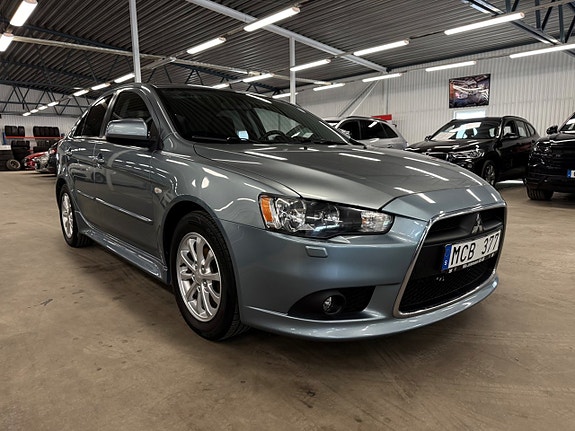 Mitsubishi Lancer 3 of 5