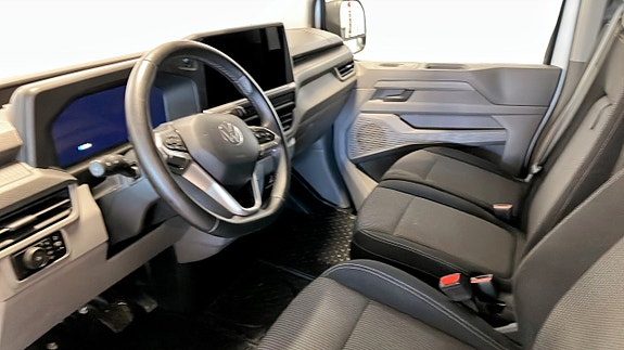 Volkswagen Transporter 7 of 12