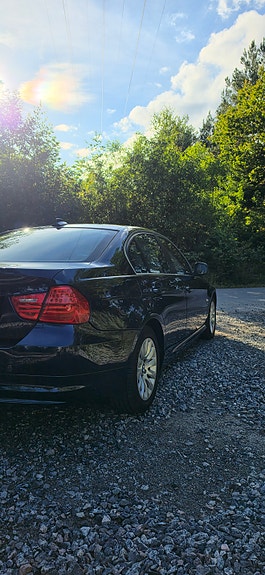 BMW 325i 5 of 5