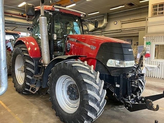 Case IH Puma 225 CVX 2 of 5