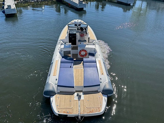 Pirelli 1100 Cabin | 2* Volvo Penta D4 260 | 2014 5 of 5