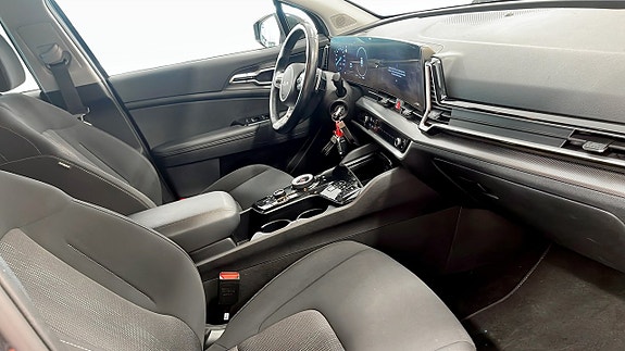 Kia Sportage 3 of 12