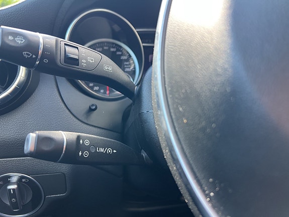 Mercedes-Benz CLA220 d 14 of 16