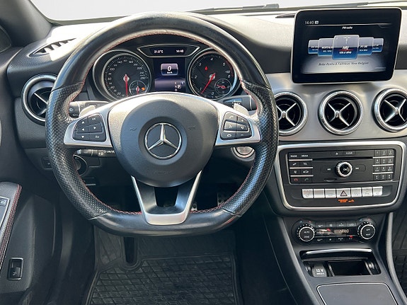 Mercedes-Benz CLA220 d 10 of 16