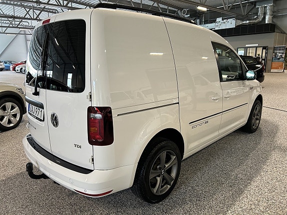 Volkswagen Caddy 4 of 5