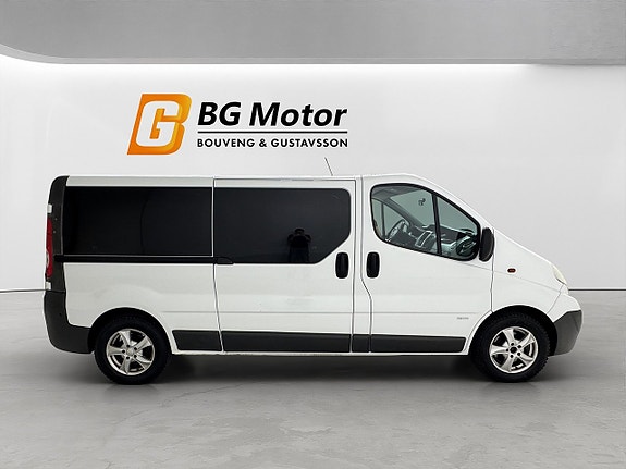 Opel Vivaro 3 of 5