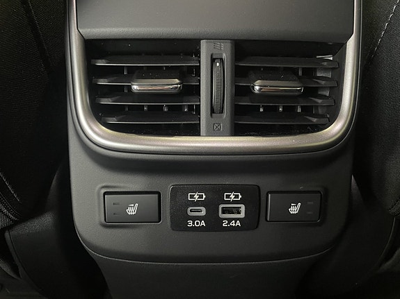 Subaru Outback 11 of 12