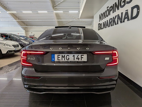 Volvo S60 5 of 5