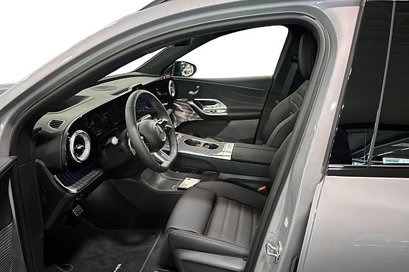 Mercedes-Benz GLC400 15 of 26