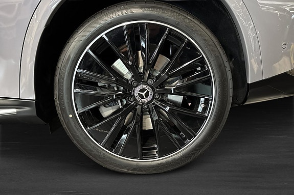 Mercedes-Benz GLC400 25 of 26
