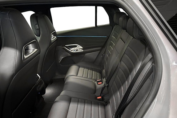 Mercedes-Benz GLC400 18 of 26