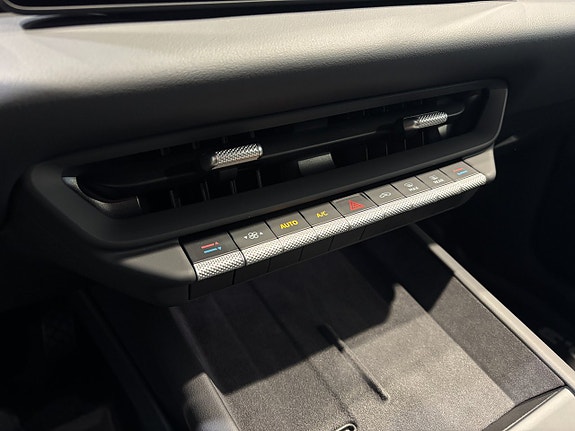 Volkswagen ID.3 Neo 14 of 19
