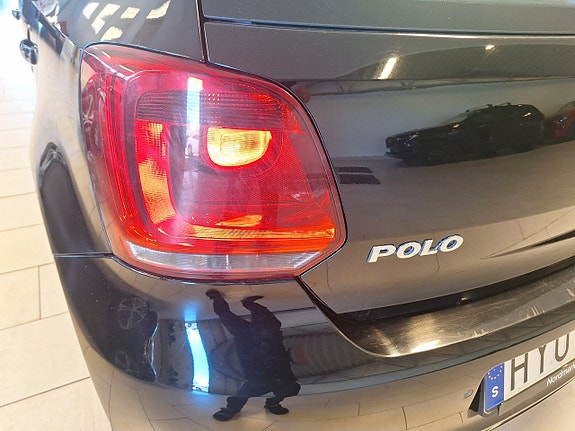 Volkswagen Polo 12 of 12