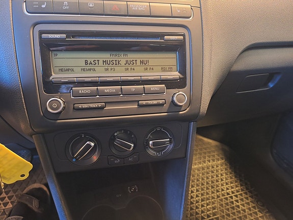 Volkswagen Polo 9 of 12