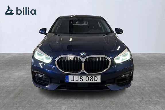 BMW 118i 5 of 5