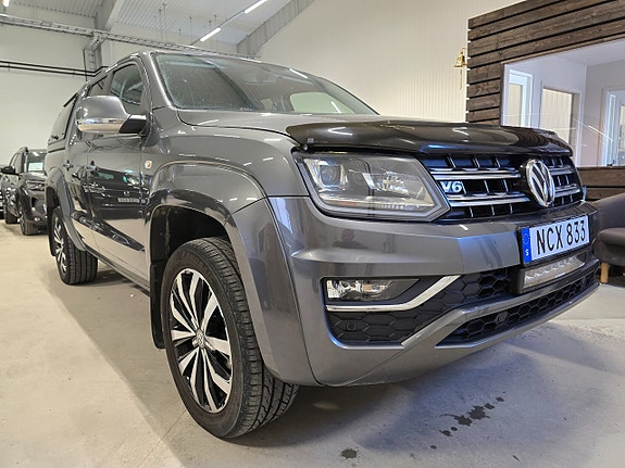 Volkswagen Amarok 8 of 18