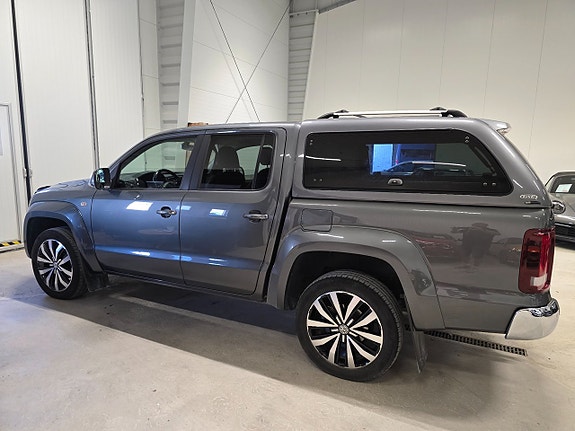 Volkswagen Amarok 6 of 18
