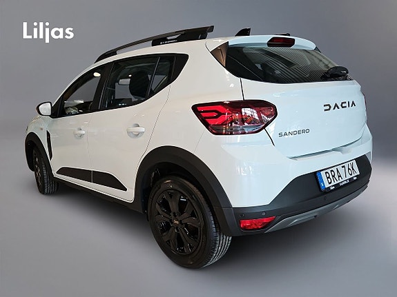 Dacia Sandero Stepway 3 of 5