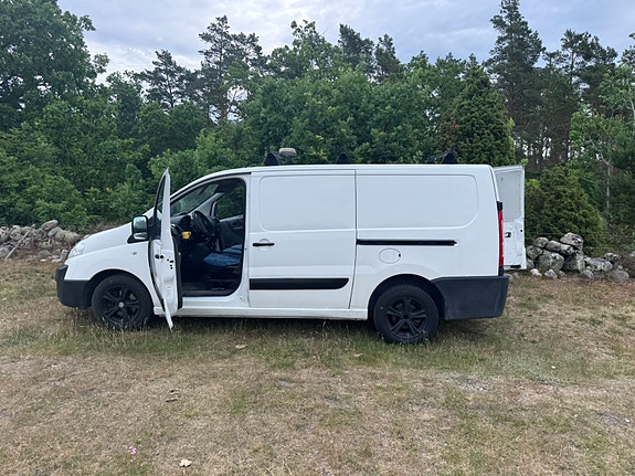 Toyota Proace 3 of 5