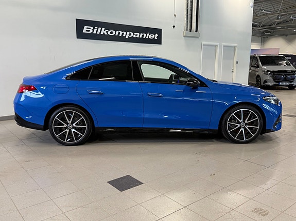 Mercedes-Benz CLA250+ 2 of 5