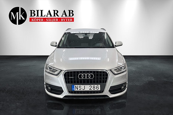 Audi Q3 2 of 5