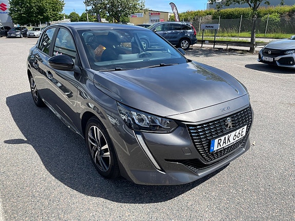 Peugeot 208 4 of 11