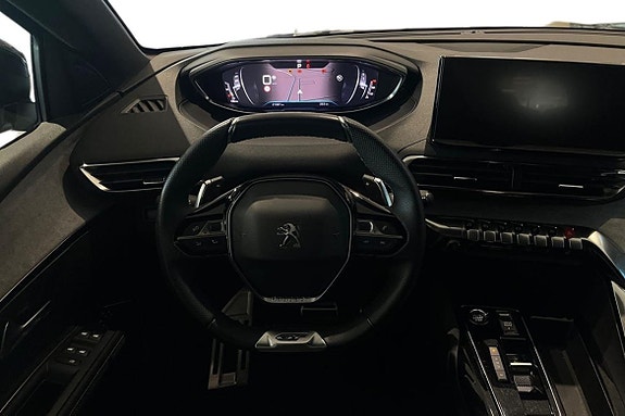 Peugeot 5008 11 of 23